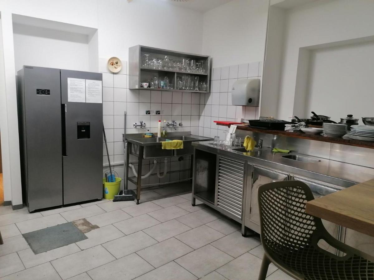 Hostel Vojnik Extérieur photo