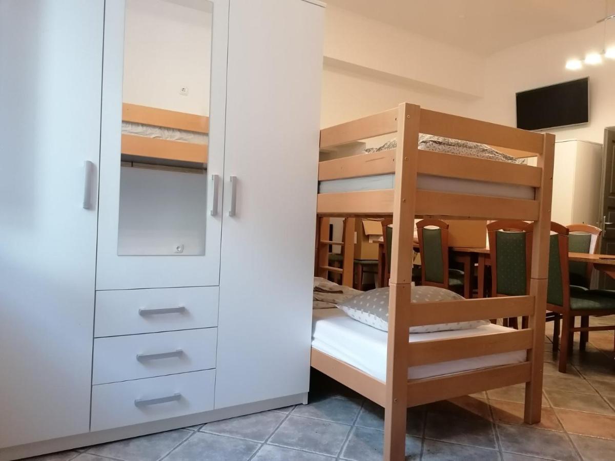 Hostel Vojnik Extérieur photo