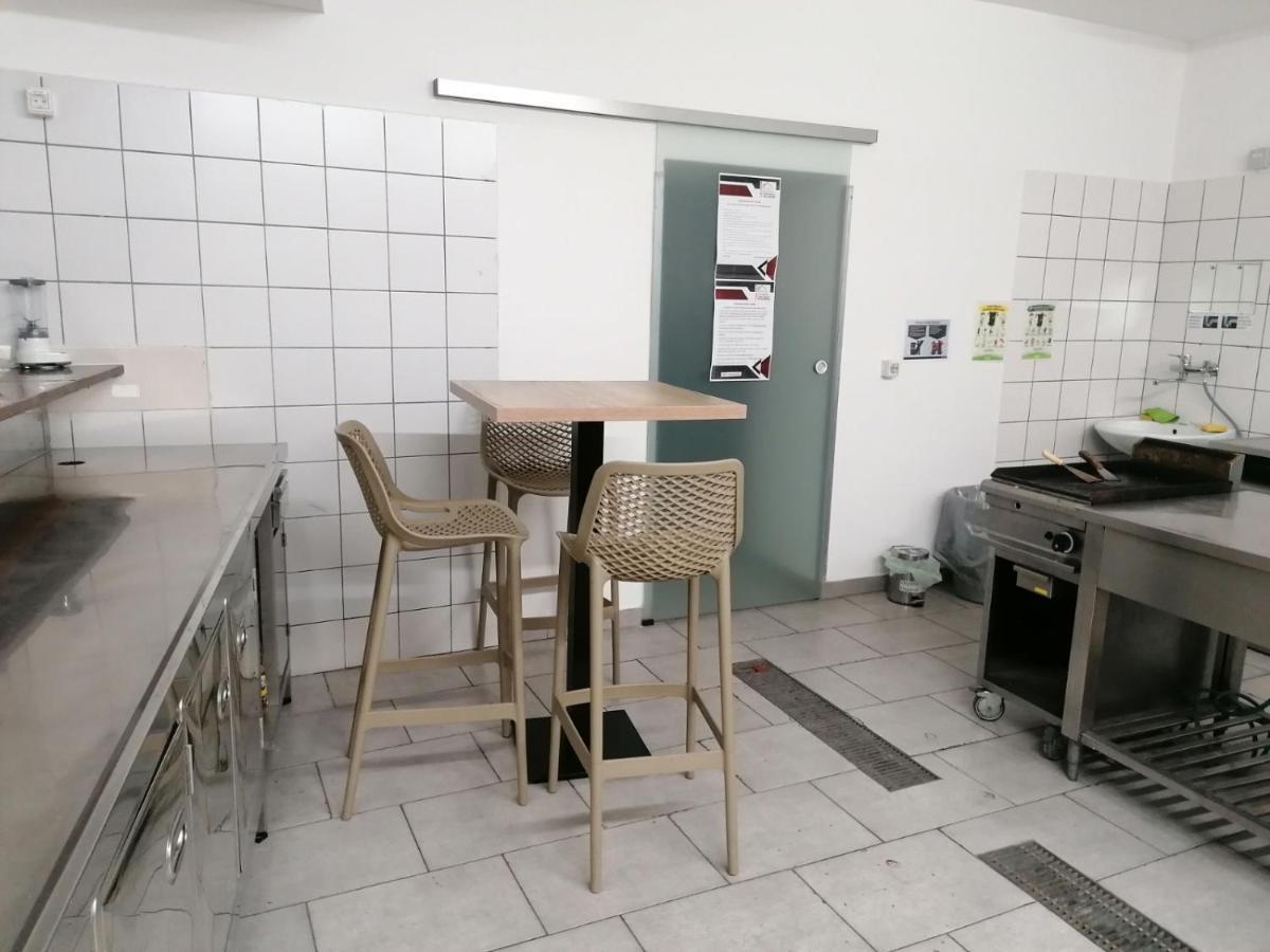 Hostel Vojnik Extérieur photo