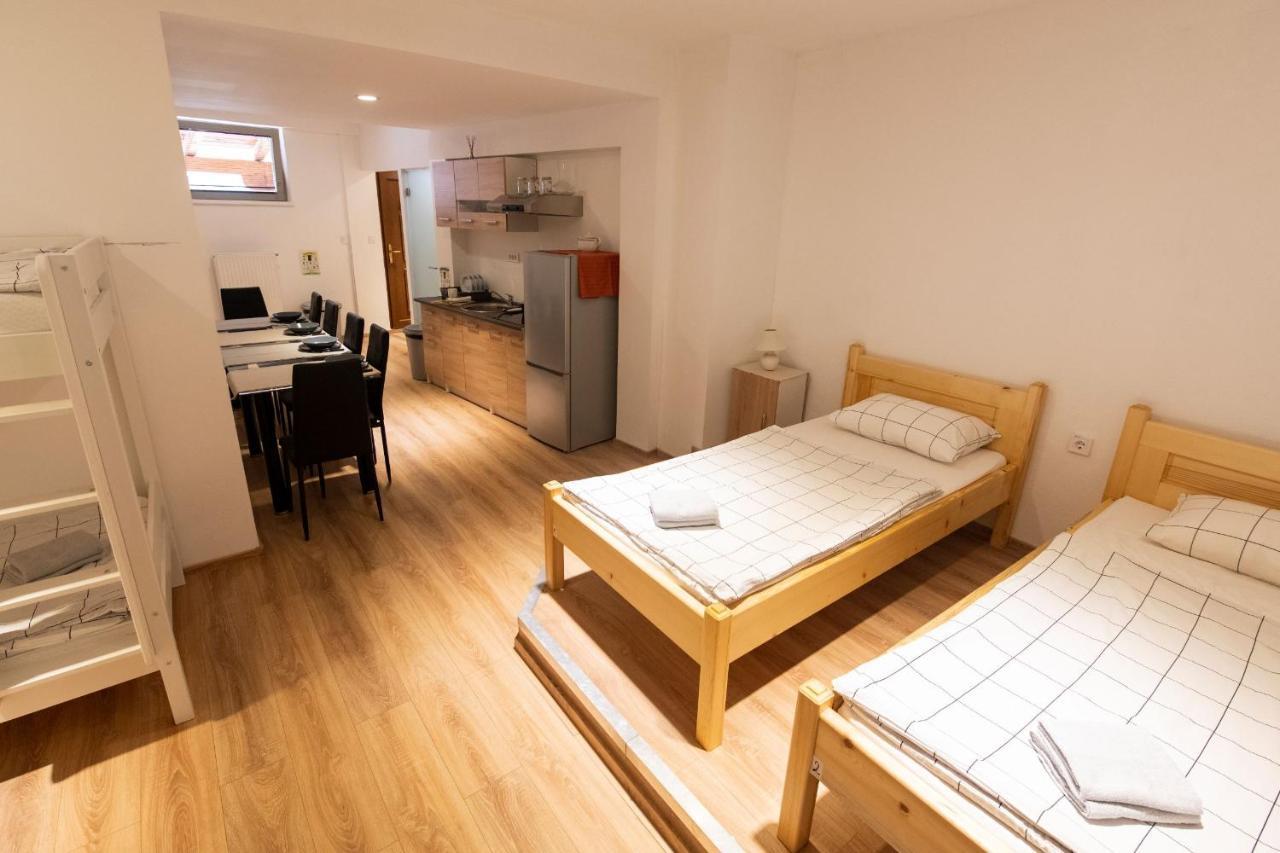 Hostel Vojnik Extérieur photo